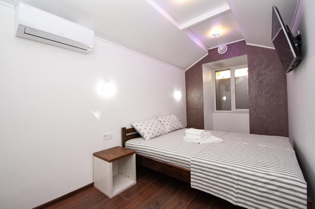 Apartments On Chaykovskogo 16 โอเดสซา ภายนอก รูปภาพ