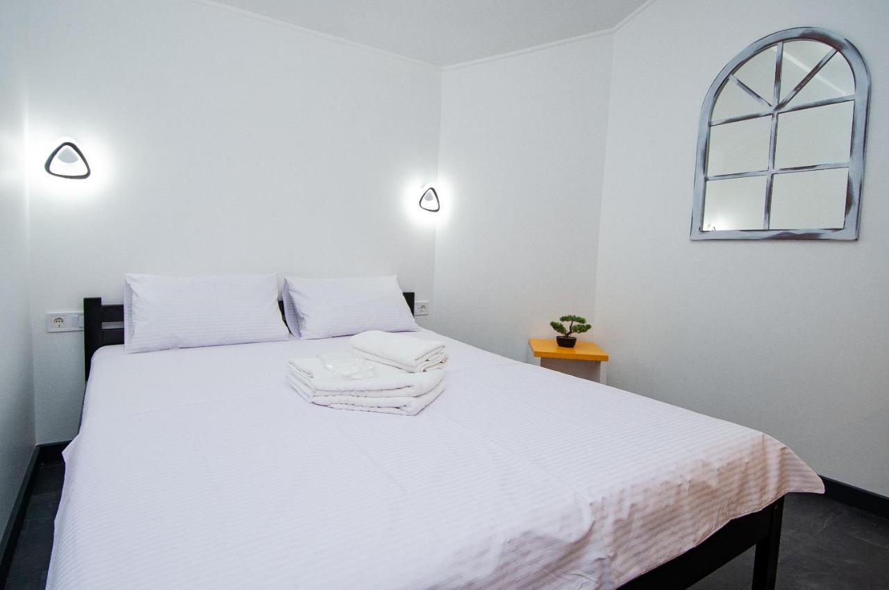 Apartments On Chaykovskogo 16 โอเดสซา ภายนอก รูปภาพ